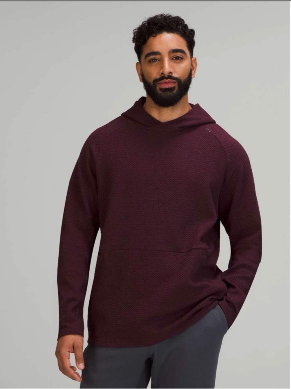 Lululemon At Ease Hoodie
Heathered Cassis / Black